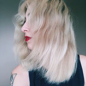 Meet your Posher, Elizabeth